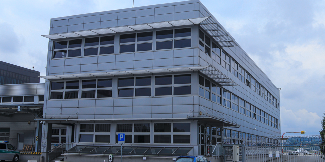 Redevelopment of the existing old Cargo Terminal building for temporary pre-boarding zone Non-Schengen departure lounges
