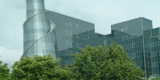 Budynek redakcyjno-biurowy TVP przy ul. Samochodowej w Warszawie