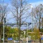 Przykrycie trybuny zachodniej z galerią dla gości specjalnych oraz budynku biurowo-socjalnego w kompleksie stadionu KS Polonia w Warszawie