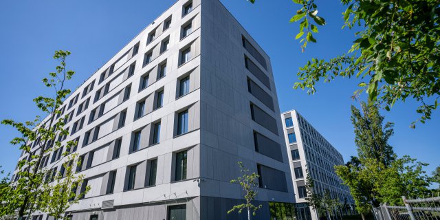 Hotel i budynek biurowy we Wrocławiu