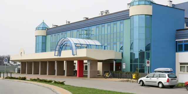 Wykończenie budynków A, Fa i J Akademii Medycznej we Wrocławiu