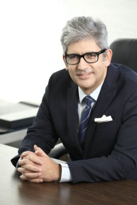 Grupa Mostostal Warszawa utrwala wzrost zysku, zwiększa stan środków pieniężnych i redukuje zadłużenie finansowe