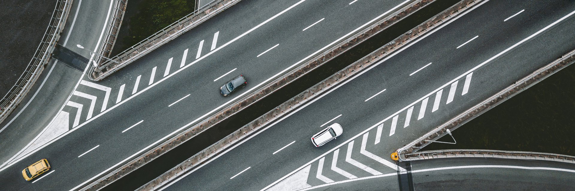 This area encompasses the construction of bridges, overpasses, multi-level crossings as well as underground structures, including tunnels and underground facilities.