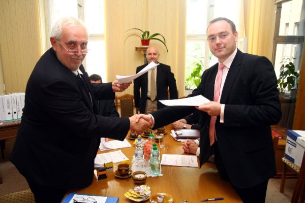 Budowa Centrum Optyki Kwantowej 