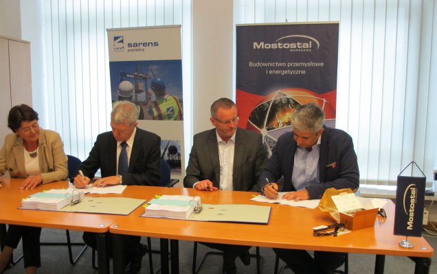 Elektrownia Opole w zasięgu dźwigów.