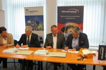 Elektrownia Opole w zasięgu dźwigów.