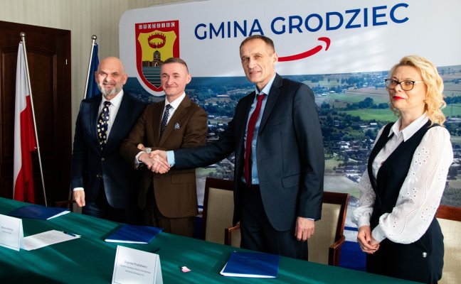 Mostostal Warszawa S.A. z umową na zaprojektowanie i budowę Centrum Usług Społecznych i Gminnego Ośrodka Kultury w Grodźcu