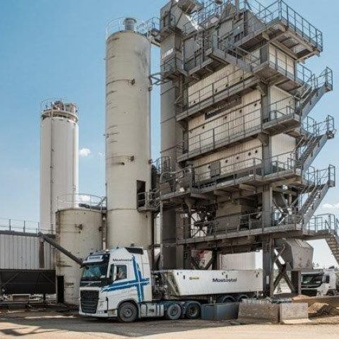 Oferta sprzedaży Wytwórni Mas Bitumicznych INTRAME RM 320