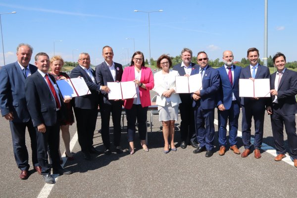 Mostostal Warszawa i Acciona Construcción z historycznym kontraktem infrastrukturalnym