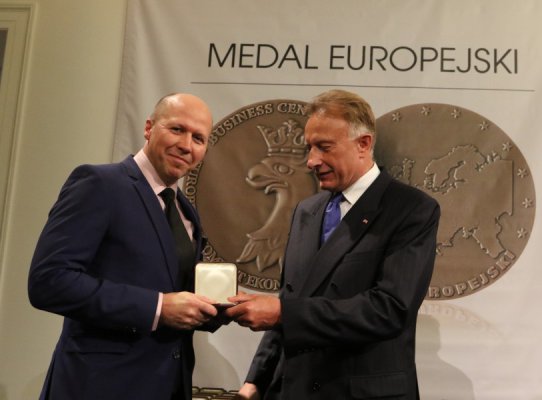 Mostostal Warszawa uhonorowany Medalem Europejskim