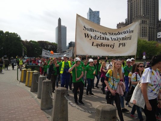 Parada Studentów Wydziału Inżynierii Lądowej pod naszym patronatem!