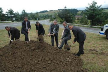 Plac budowy w Niedzicy przekazany