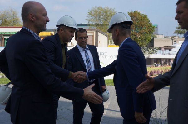 Świętujemy wiechę na Nowym Mokotowie