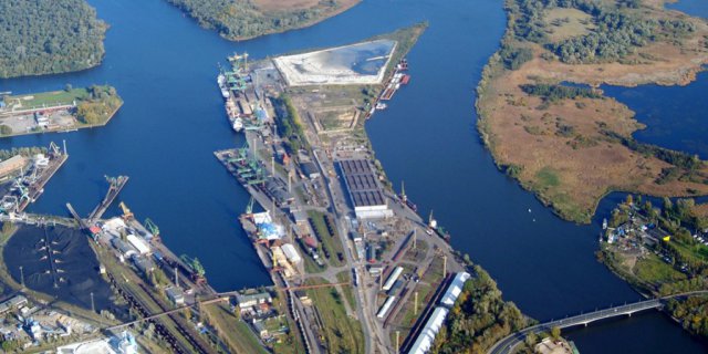 Extension of the Katowice Wharf mooring line in the Port of Szczecin Location of the investment: area of the Port of Szczecin in the north-western part of the Katowice Peninsula, near the Katowice Waterfront.
