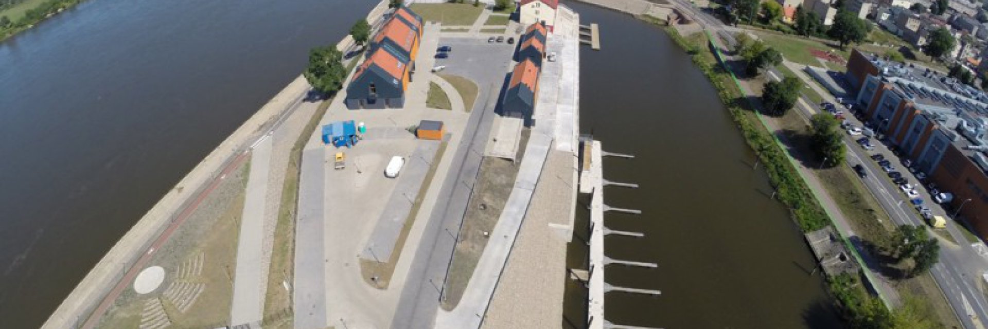 Revitalisation and Adaptation of the Post-Industrial Area in Grudziądz for New Tourist and Recreation Functions