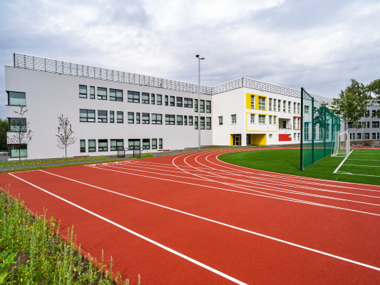 Mostostal Warszawa has built a primary school in Poznań’s Strzeszyn district