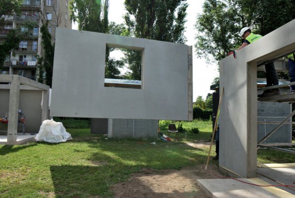 Mostostal Warszawa developes new solutions for housing constructions