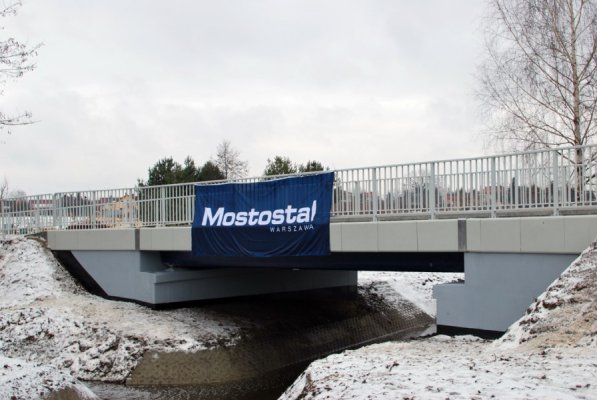 The second composite bridge is open!