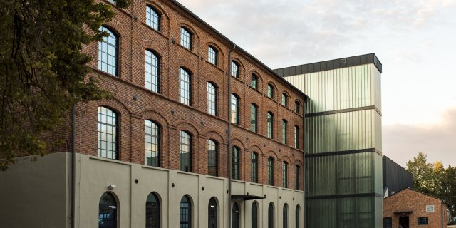 Reconstruction of a post-industrial complex in Łódź