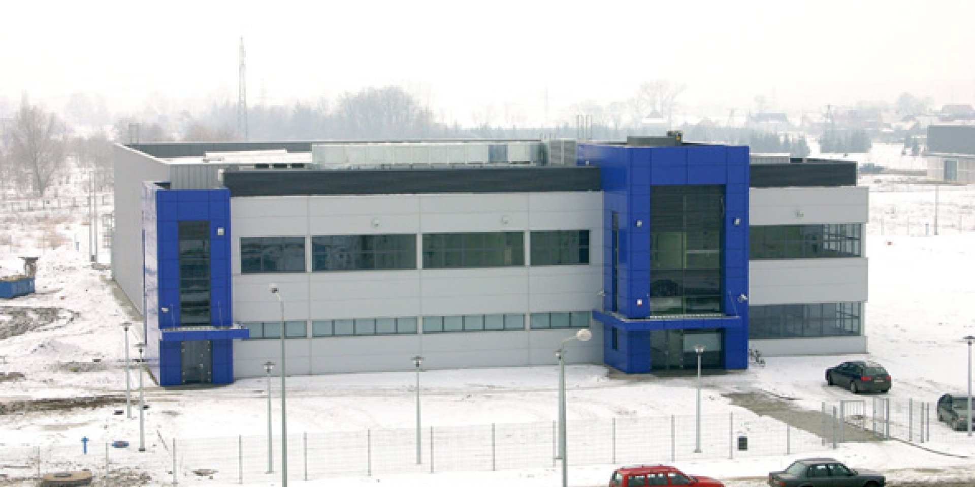 Storage and assembly hall with office building in Jelcz Laskowice