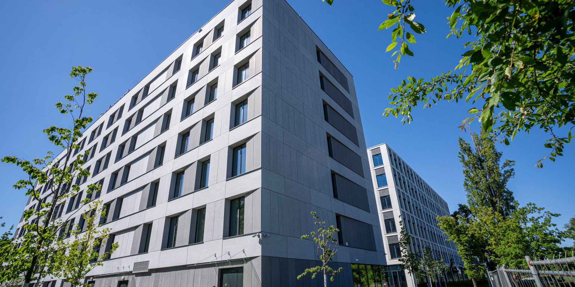 Hotel and office building in Wrocław