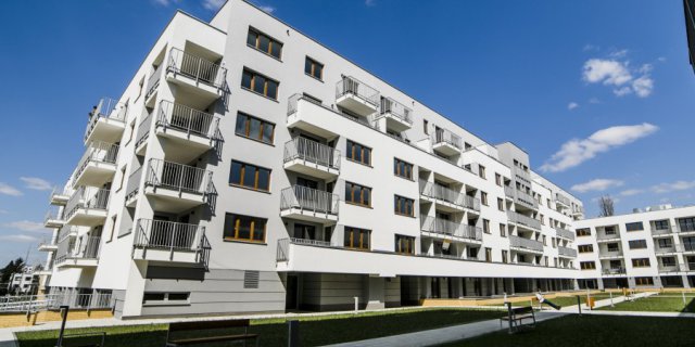 Service and residential building in the Lipowe Zacisze estate in Pruszkow