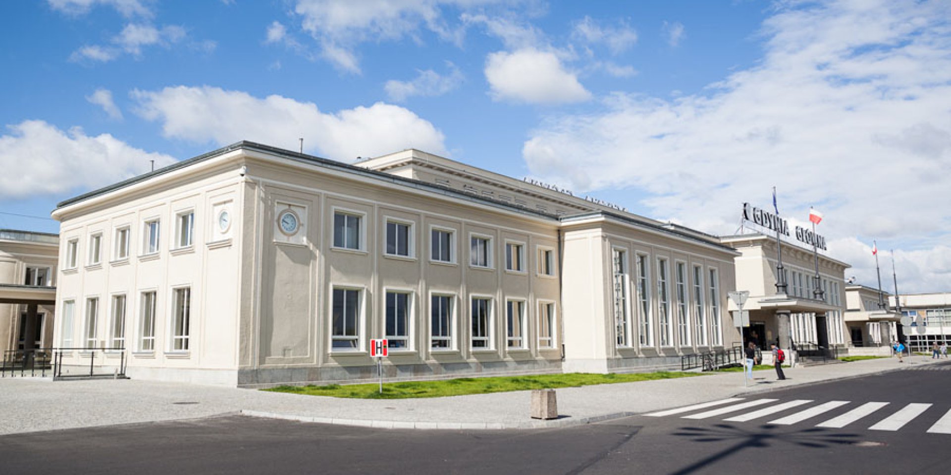 Reconstruction of Main Train Station in Gdynia