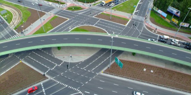 The two-level intersection of Wołoska - Marynarska - Rzymowskiego Streets