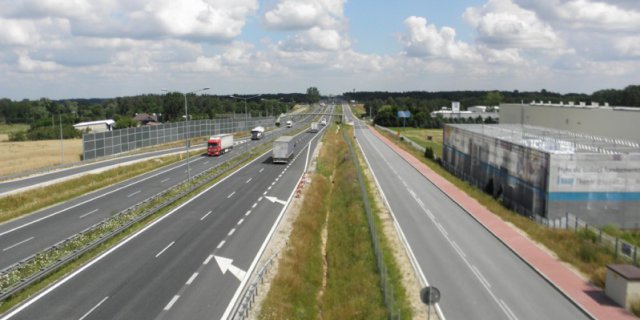Expansion of National Road No. 8 to the parameters of an expressway on the section from the border of the Mazowiecki Province / Łódzkie Province - Radziejowice.