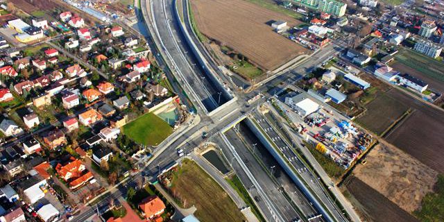 Expressway S8 from the Konotopa interchange to the Aleja Prymasa Tysiąclecia