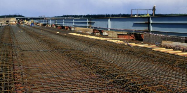 Assembly of steel structure of wildlife overpass in the route of Trans-european A-1 North-South Motorway in Lubicz near Toruń