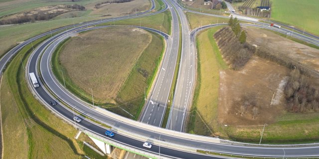 Opatów bypass along the S74 expressway and national road No. 9