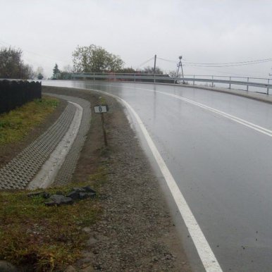 Rebuilding of poviat road No. K1639 Dębno-Niedzica-State Border in km from 0+000.00 to 5+000 and in km. from 12+684.54 to 15+756.28