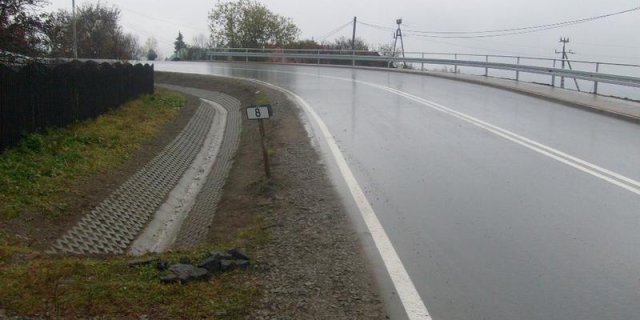 Rebuilding of poviat road No. K1639 Dębno-Niedzica-State Border in km from 0+000.00 to 5+000 and in km. from 12+684.54 to 15+756.28