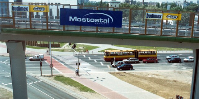 Route Siekierkowska: section from Idzikowskiego Street to Wał Zawadowski Route in Warsaw. Task IV
